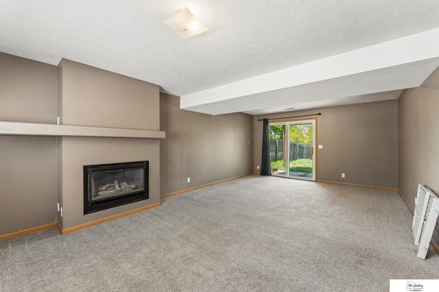 14664 Meredith Avenue, Omaha, NE 68116