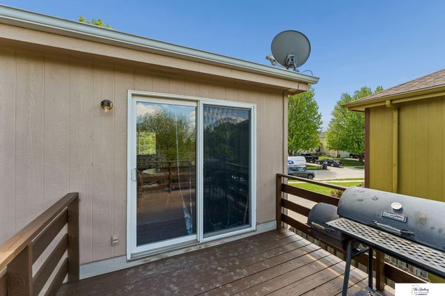 14664 Meredith Avenue, Omaha, NE 68116