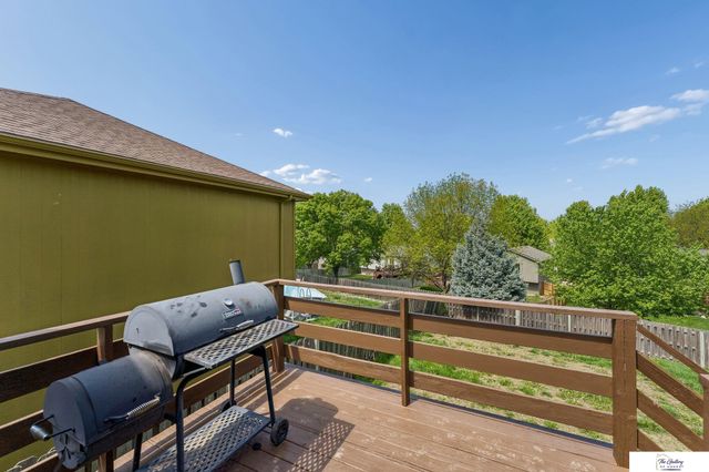14664 Meredith Avenue, Omaha, NE 68116