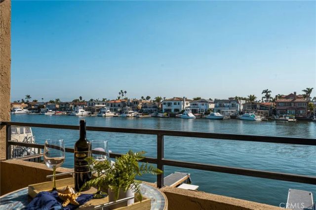 17110 Bluewater, Huntington Beach, CA 92649
