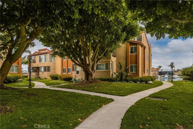 17110 Bluewater, Huntington Beach, CA 92649