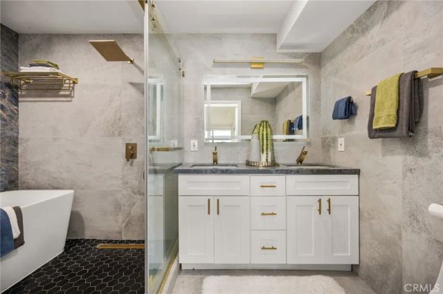 17110 Bluewater, Huntington Beach, CA 92649