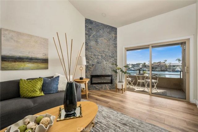 17110 Bluewater, Huntington Beach, CA 92649