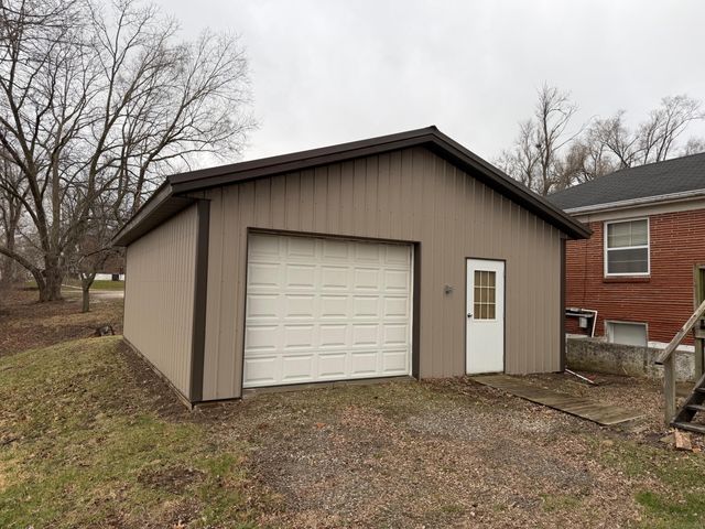 41 OAK ST, Bucklin, MO 64631