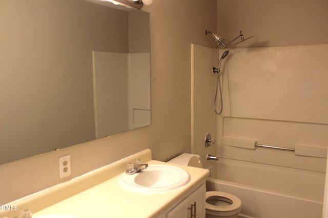 2706 Big Oak Street, Raleigh, NC 27610