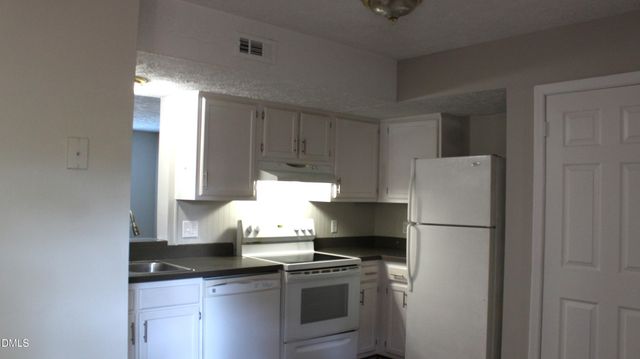 2706 Big Oak Street, Raleigh, NC 27610