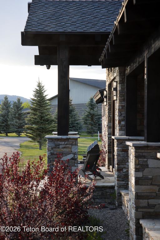 48 BRANSON Boulevard, Alpine, WY 83128 photo 5