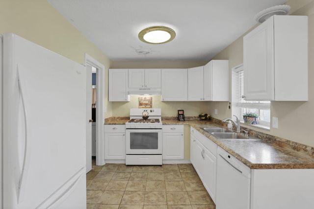 1205 Kenwick Road, Columbus, OH 43209