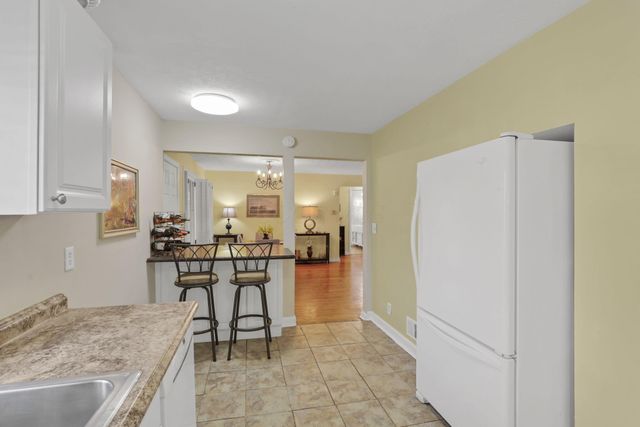 1205 Kenwick Road, Columbus, OH 43209