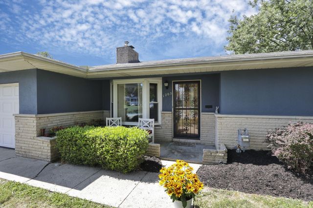 1205 Kenwick Road, Columbus, OH 43209