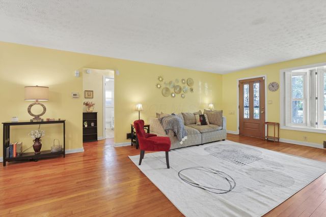 1205 Kenwick Road, Columbus, OH 43209
