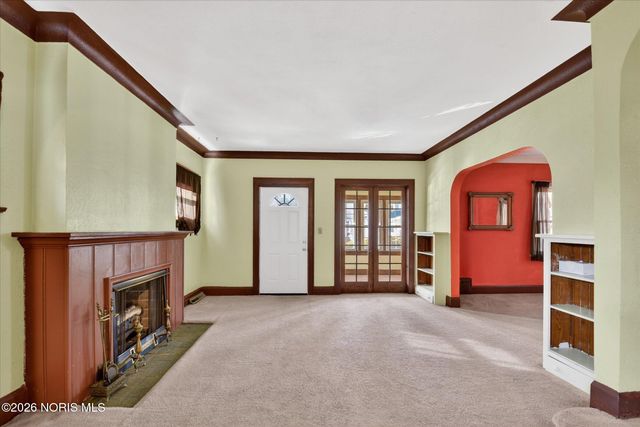 2114 Parkdale Avenue, Toledo, OH 43607