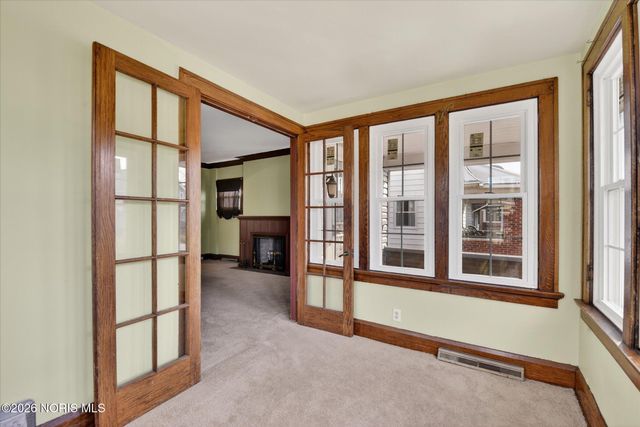 2114 Parkdale Avenue, Toledo, OH 43607