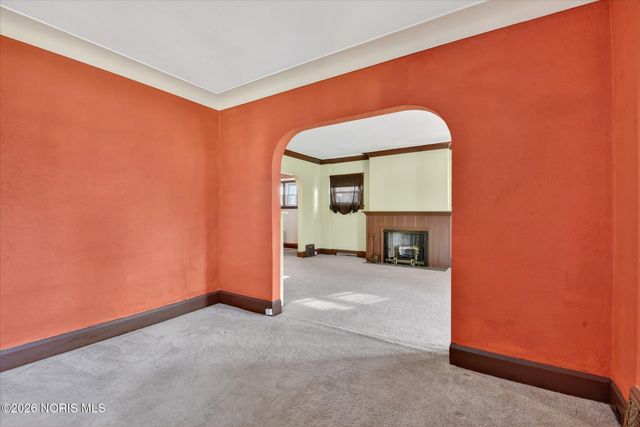 2114 Parkdale Avenue, Toledo, OH 43607