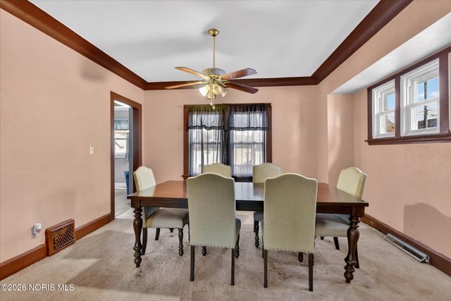 2114 Parkdale Avenue, Toledo, OH 43607