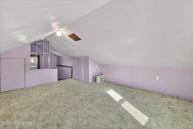 2114 Parkdale Avenue, Toledo, OH 43607