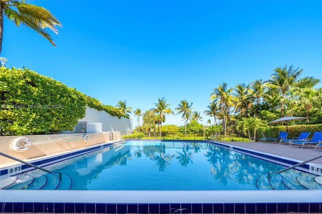 1621 Collins Ave PH1002, Miami Beach, FL 33139