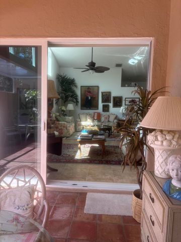 1604 Rosewood Way, Palm Beach Gardens, FL 33418