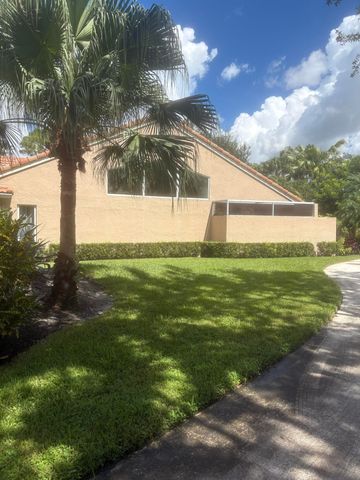 1604 Rosewood Way, Palm Beach Gardens, FL 33418
