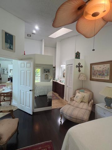 1604 Rosewood Way, Palm Beach Gardens, FL 33418