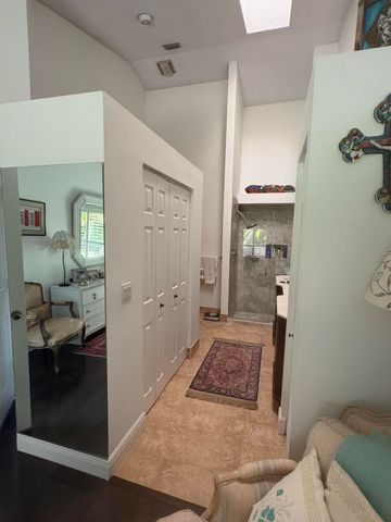 1604 Rosewood Way, Palm Beach Gardens, FL 33418