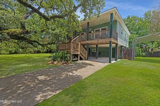 316 Fink Street, Waveland, MS 39576