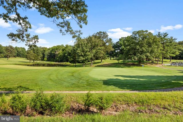 1034 SAINT PAULS DR, Waldorf, MD 20602