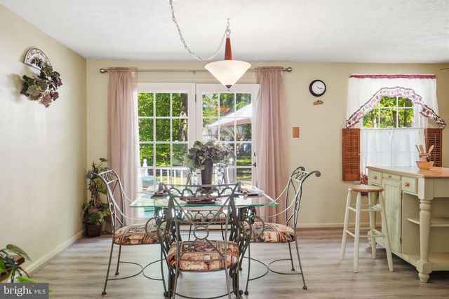 1034 SAINT PAULS DR, Waldorf, MD 20602