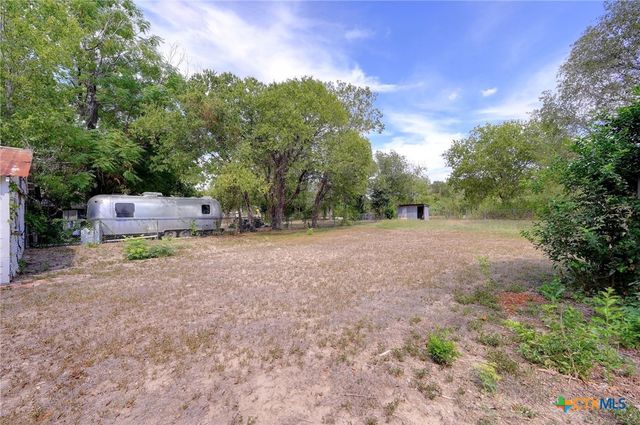 815 Pecan Street, Seguin, TX 78155