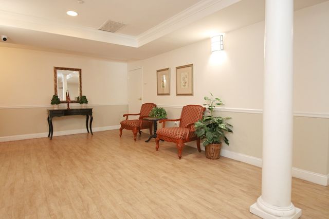 48 Denver Street 303, Saugus, MA 01906