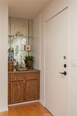 1735 N Fuller Avenue 425, Los Angeles, CA 90046