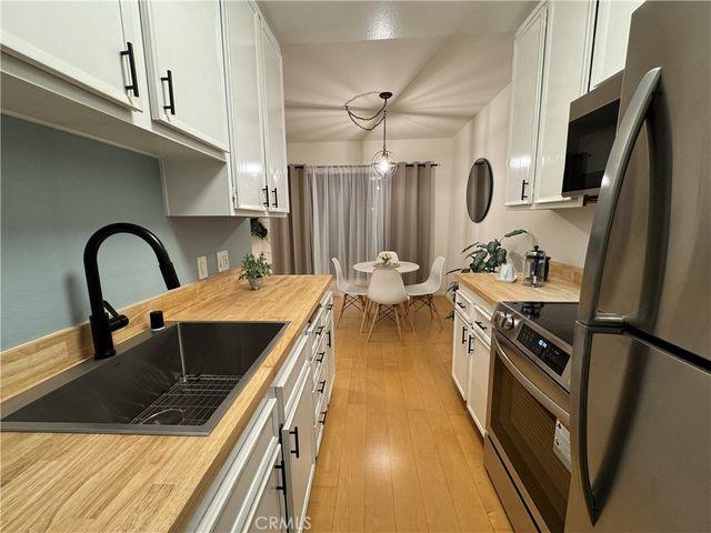 1735 N Fuller Avenue 425, Los Angeles, CA 90046