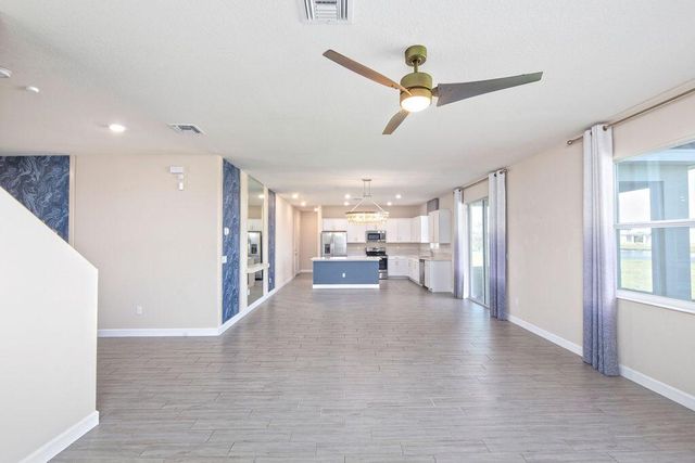 12623 NW Copper Creek Drive, Port St Lucie, FL 34987