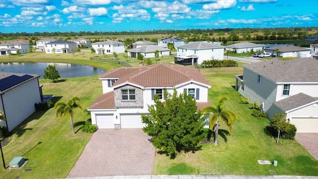 12623 NW Copper Creek Drive, Port St Lucie, FL 34987