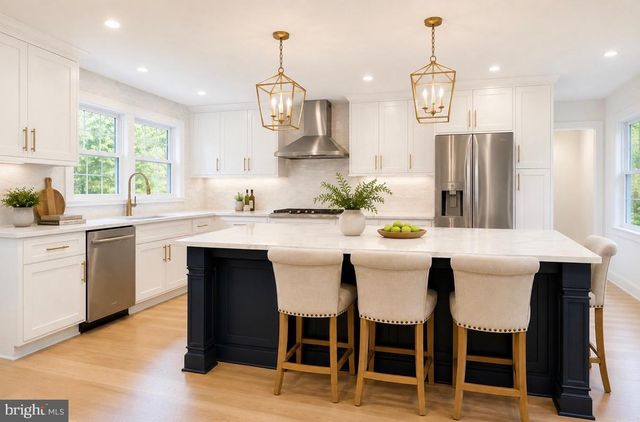 1524 ELWYN AVE, Crofton, MD 21114
