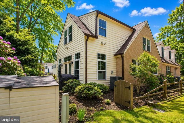 1524 ELWYN AVE, Crofton, MD 21114