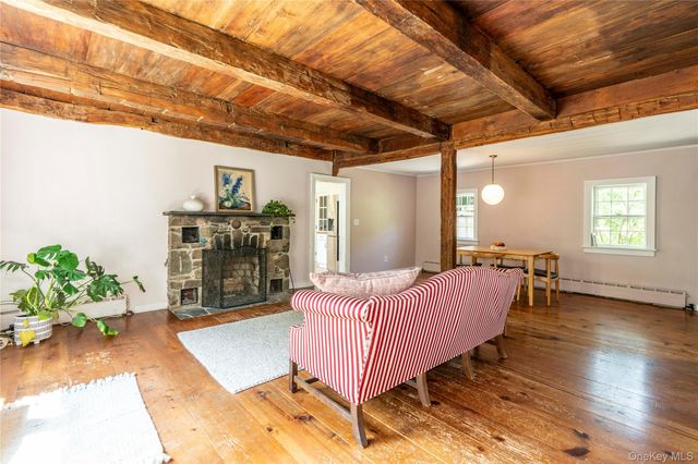 11 Miller Road, Rhinebeck, NY 12572