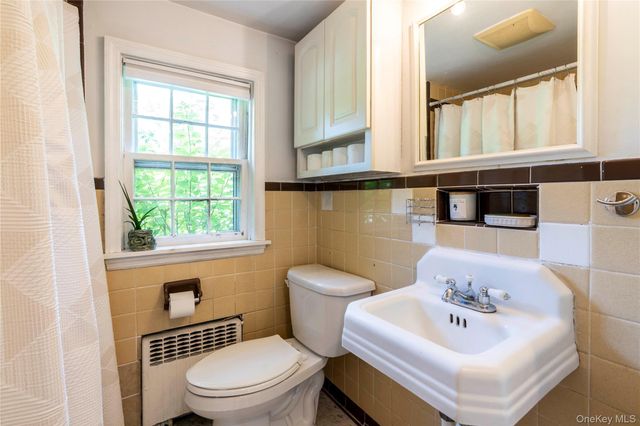 11 Miller Road, Rhinebeck, NY 12572