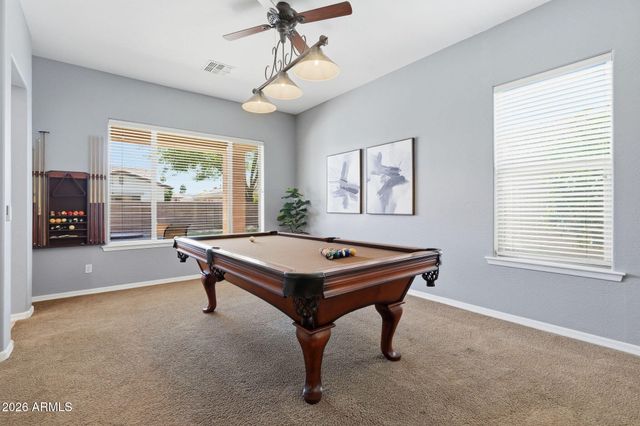 393 W REMINGTON Drive, Chandler, AZ 85286