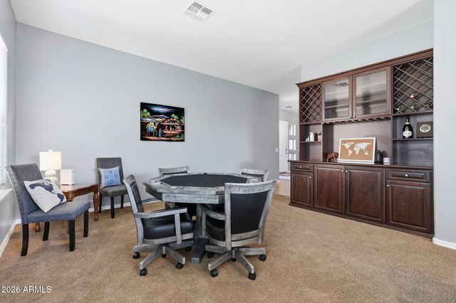 393 W REMINGTON Drive, Chandler, AZ 85286