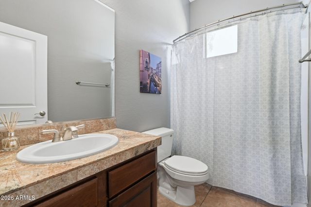 393 W REMINGTON Drive, Chandler, AZ 85286