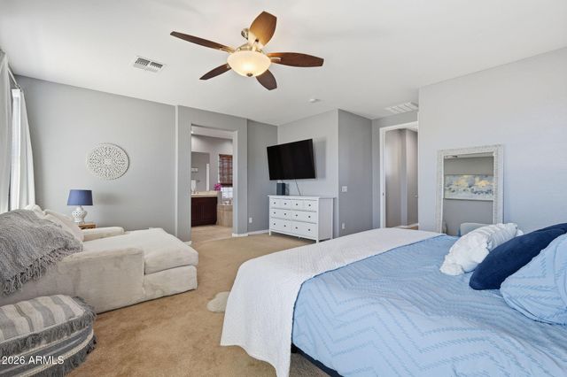 393 W REMINGTON Drive, Chandler, AZ 85286