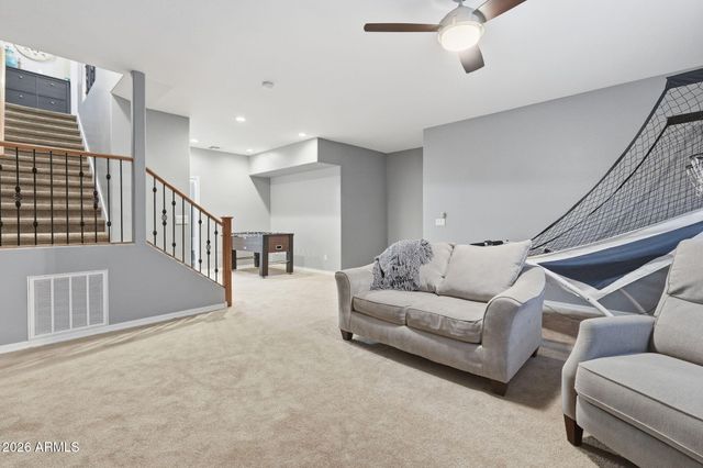 393 W REMINGTON Drive, Chandler, AZ 85286