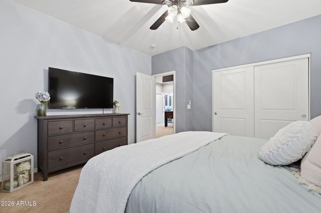 393 W REMINGTON Drive, Chandler, AZ 85286