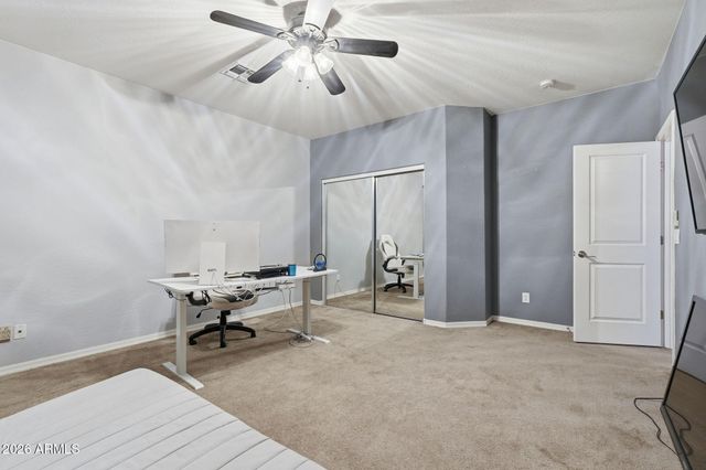 393 W REMINGTON Drive, Chandler, AZ 85286