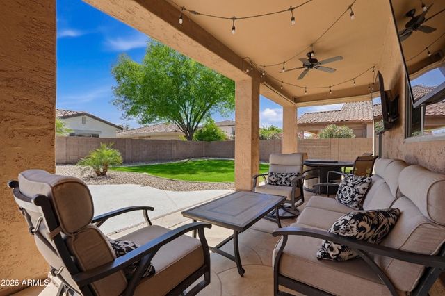 393 W REMINGTON Drive, Chandler, AZ 85286