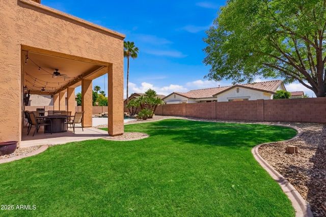 393 W REMINGTON Drive, Chandler, AZ 85286