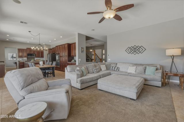 393 W REMINGTON Drive, Chandler, AZ 85286