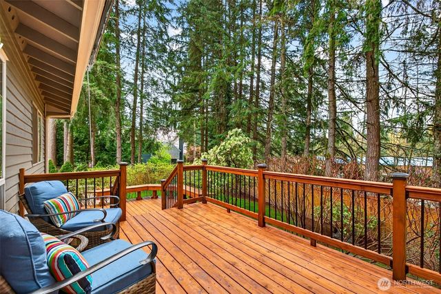 14151 174th Place NE, Redmond, WA 98052