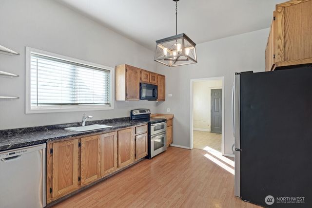 110 Fowler Road, Doty, WA 98539